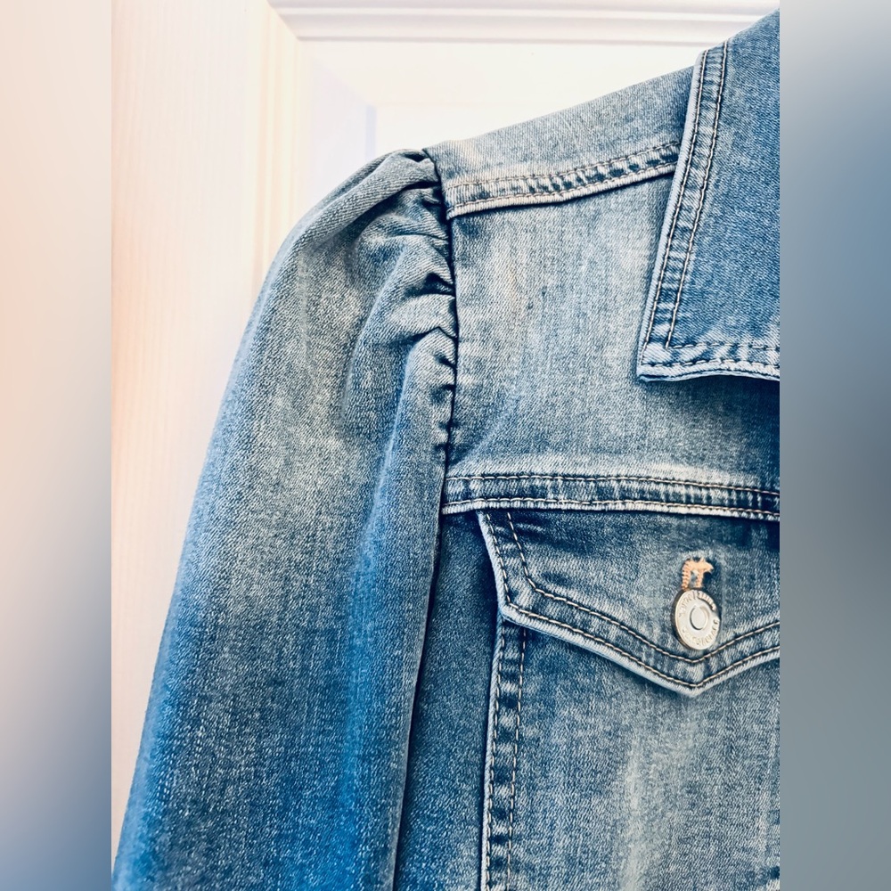 White House Black Market Denim Jacket with Puff Shoulders Large WHBM - Picture 5 of 6